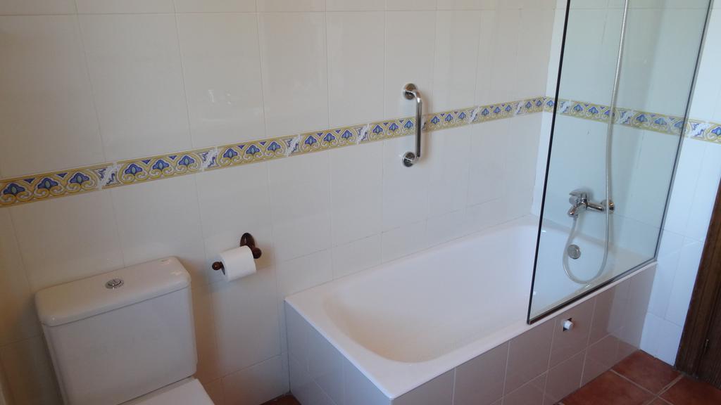 Hotel Pla Del Pi Prats I Sansor Chambre photo