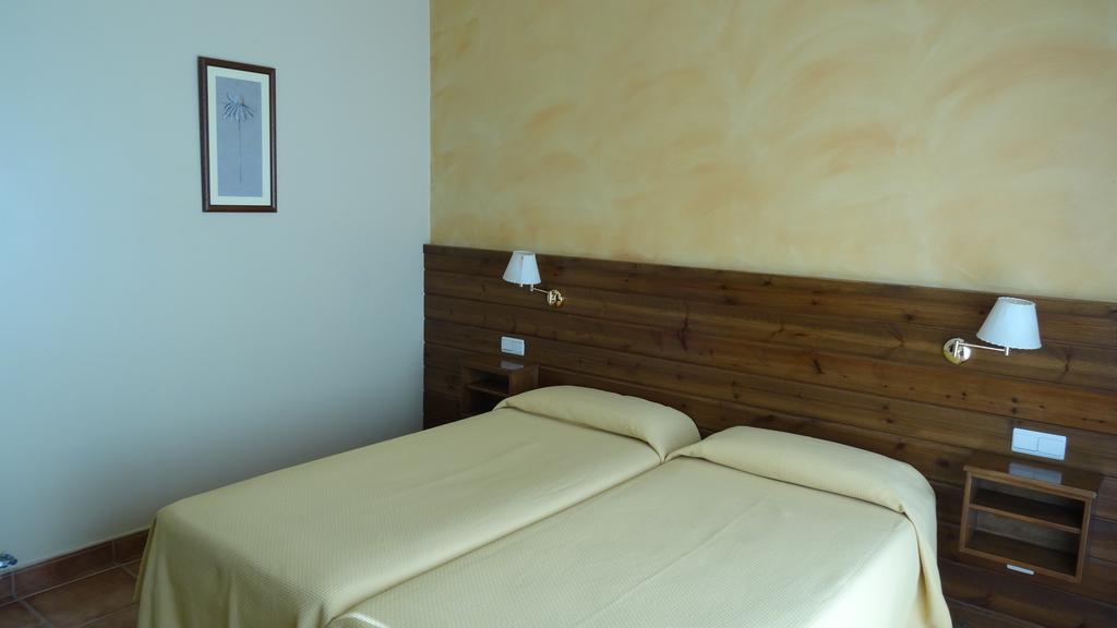 Hotel Pla Del Pi Prats I Sansor Chambre photo